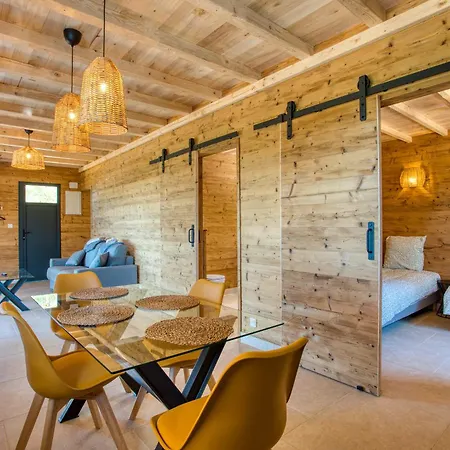 Сasa de vacaciones Le Pech Eternel - Acacias *