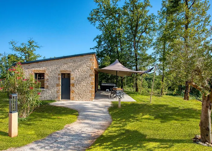 Feriehus Le Pech Eternel - Acacias